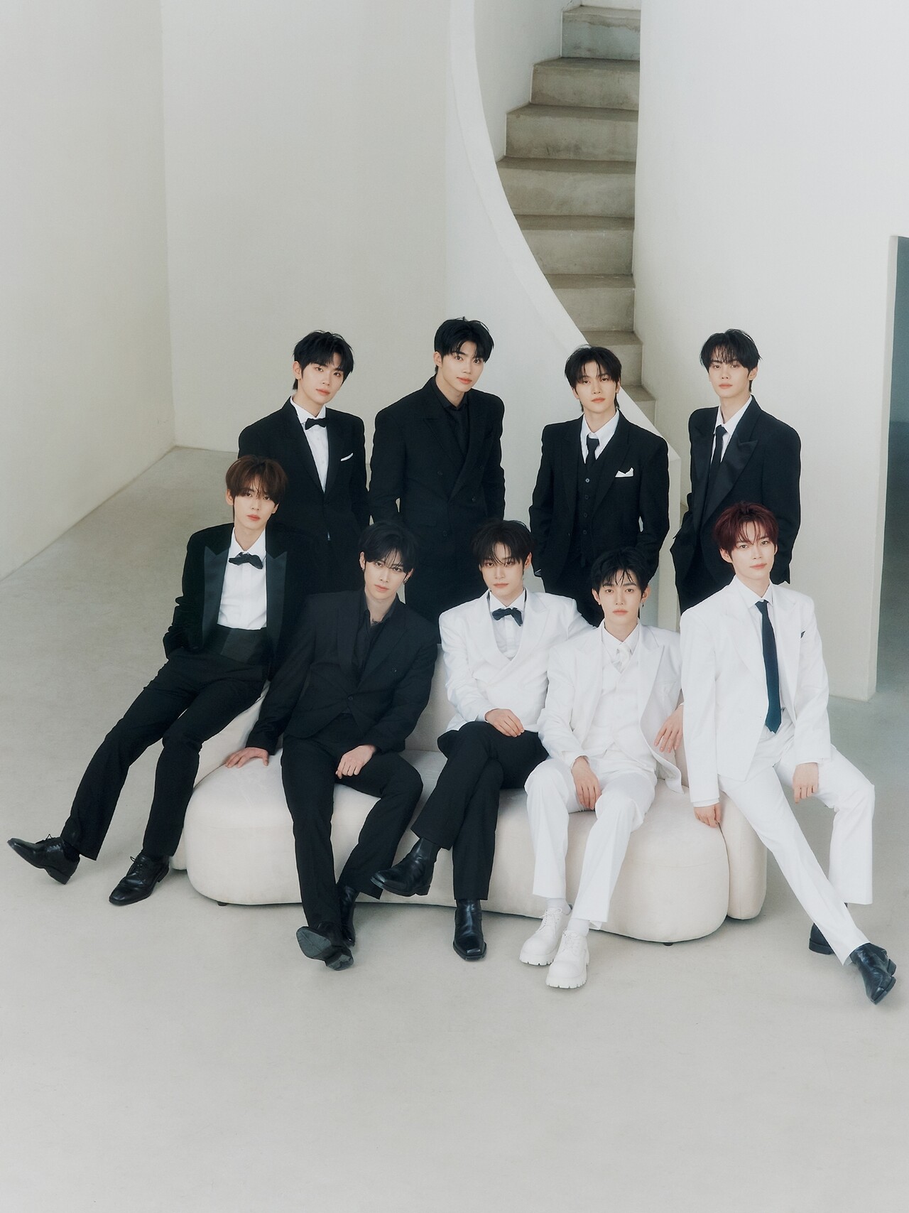 ZEROBASEONE、スペシャルアルバム 'RE-FLOW' で日中韓のチャートを席巻 | K-POP | K-HALLYUNEWS